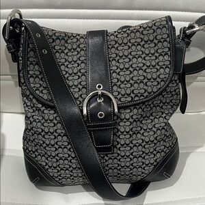 Vintage Y2K Coach Signature Black and Gray SoHo Crossbody Bag 6376